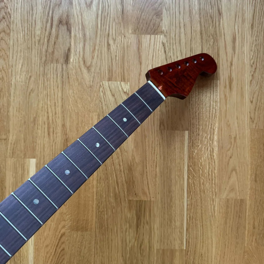 Strat Electric Guitar Neck Tiger Flame Rosewood 22 Fretboard (B-Stock)