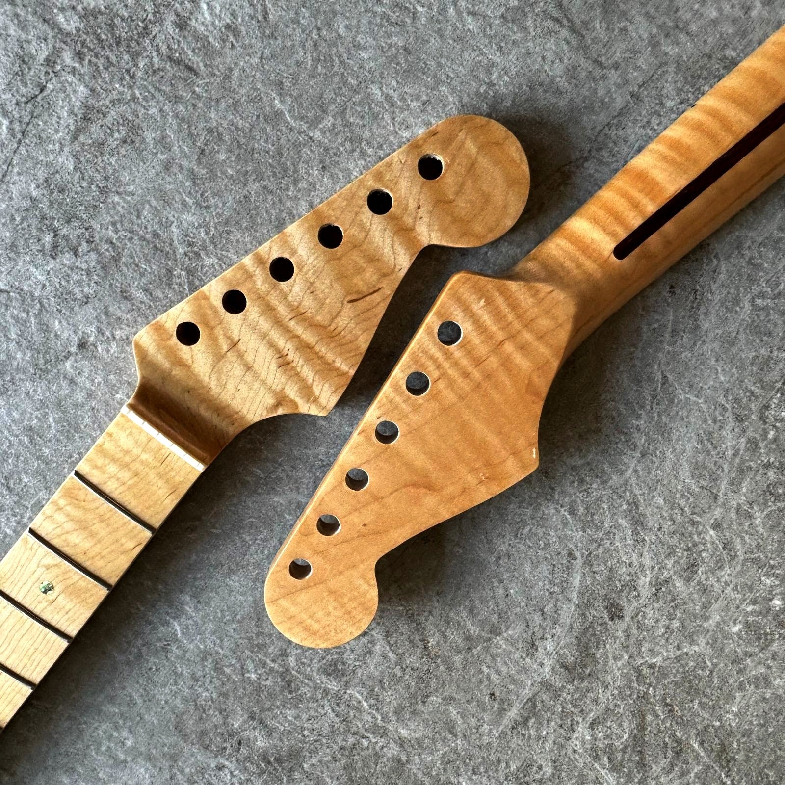 Stratocaster Neck Natural Flame Maple Right-Handed 21 Fret – Limited Edition