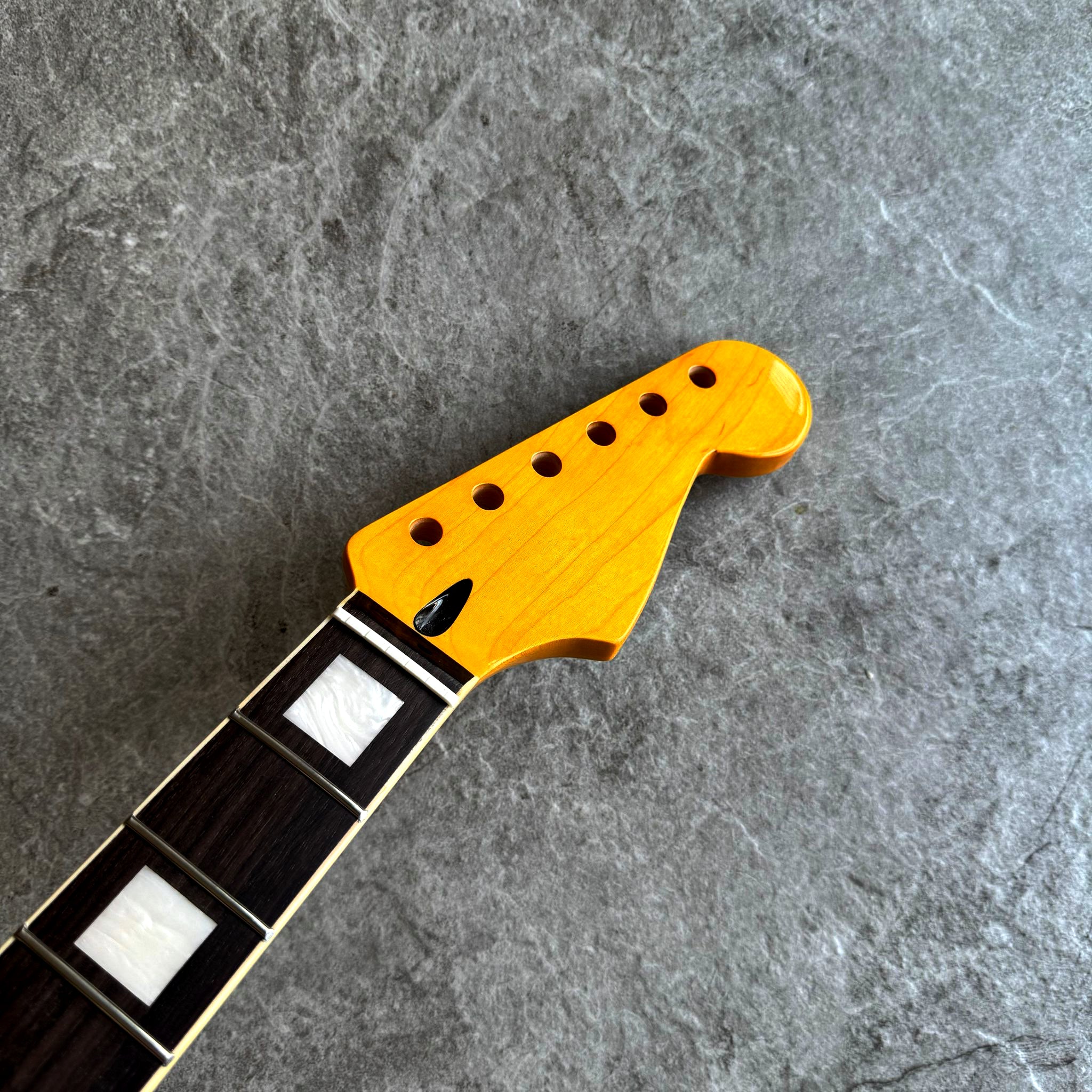 Limited Edition Electric Guitar Neck – Strat Rosewood 22 Fretboard with Pearl Inlays