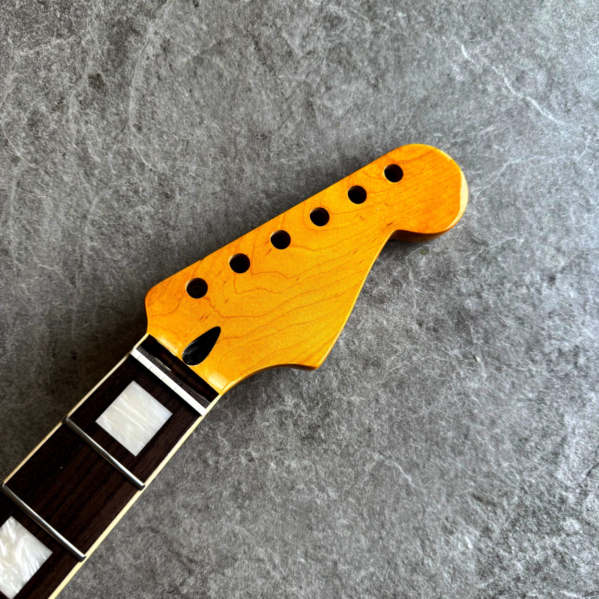 Limited Edition Electric Guitar Neck – Strat Rosewood 22 Fretboard with Pearl Inlays