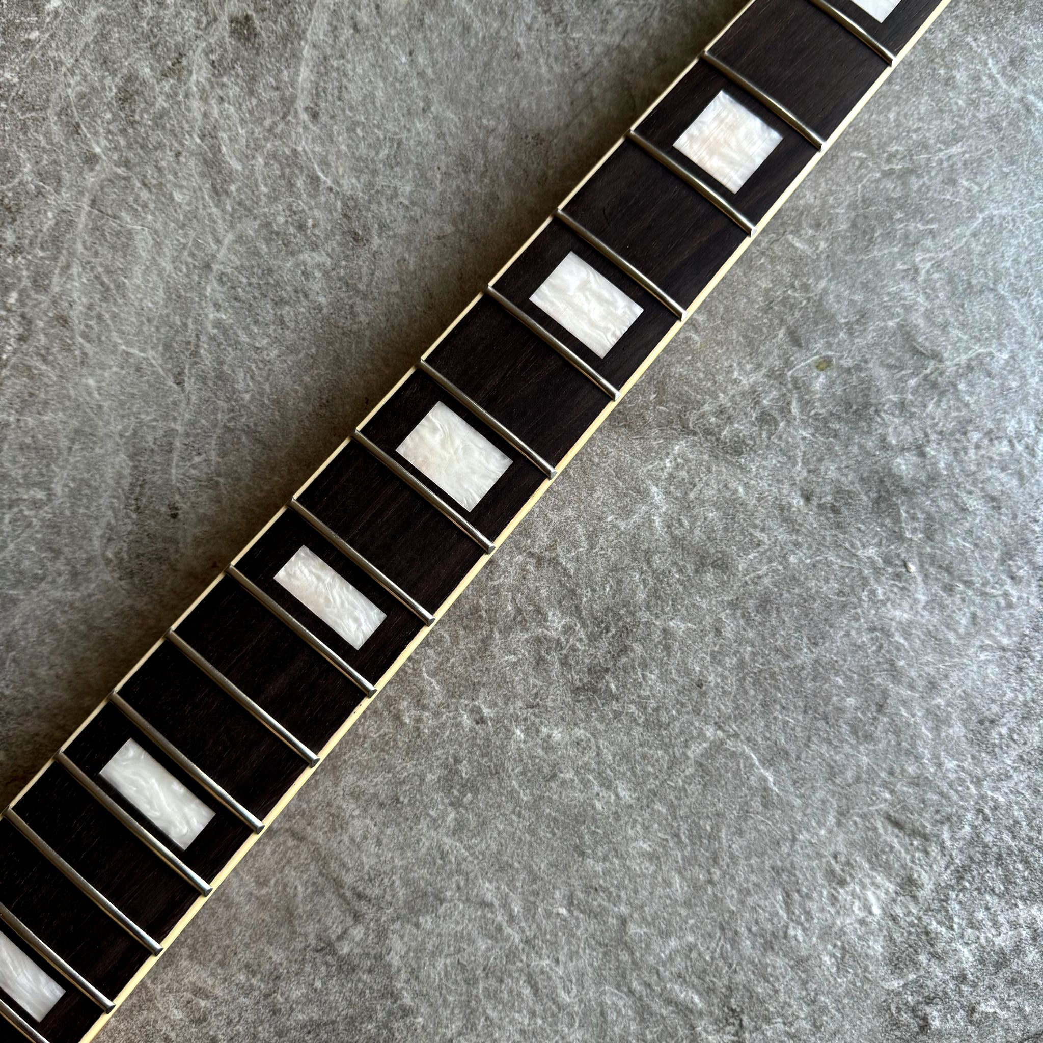 Limited Edition Electric Guitar Neck – Strat Rosewood 21 Fretboard with Pearl Inlays