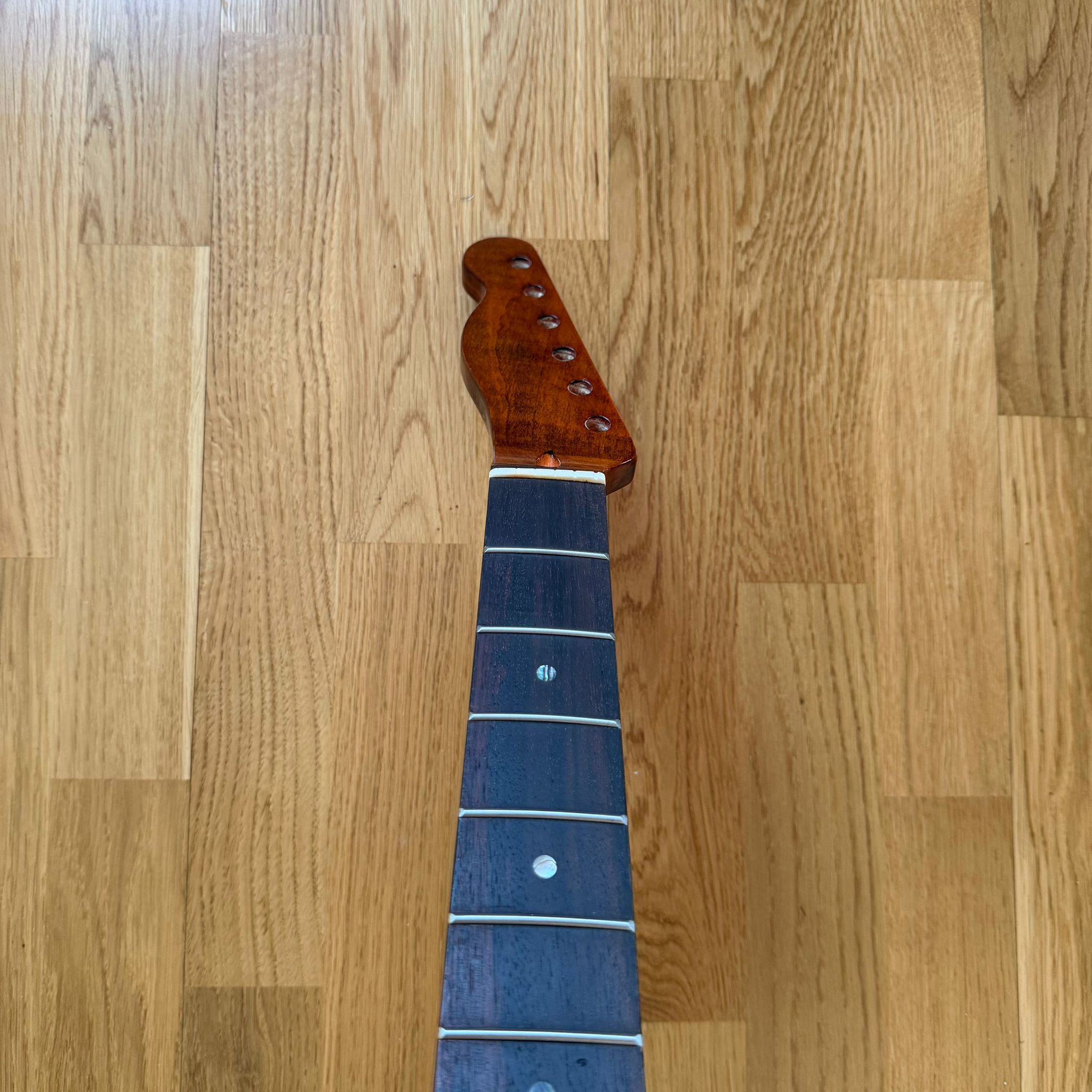 Telecaster Electric Guitar Neck Tiger Flame Rosewood – 22 Frets – Left Hand – B-Stock