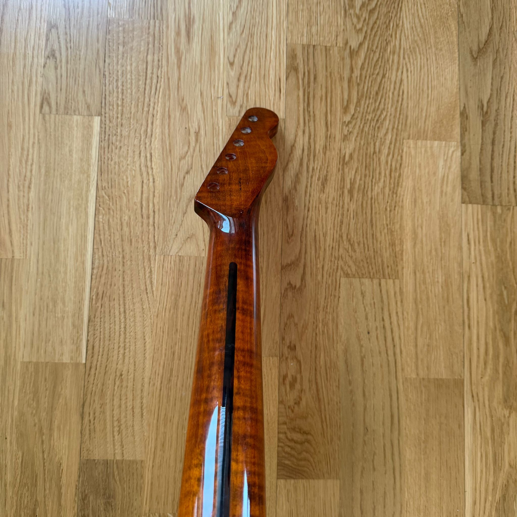 Telecaster Electric Guitar Neck Tiger Flame Rosewood – 22 Frets – Left Hand – B-Stock