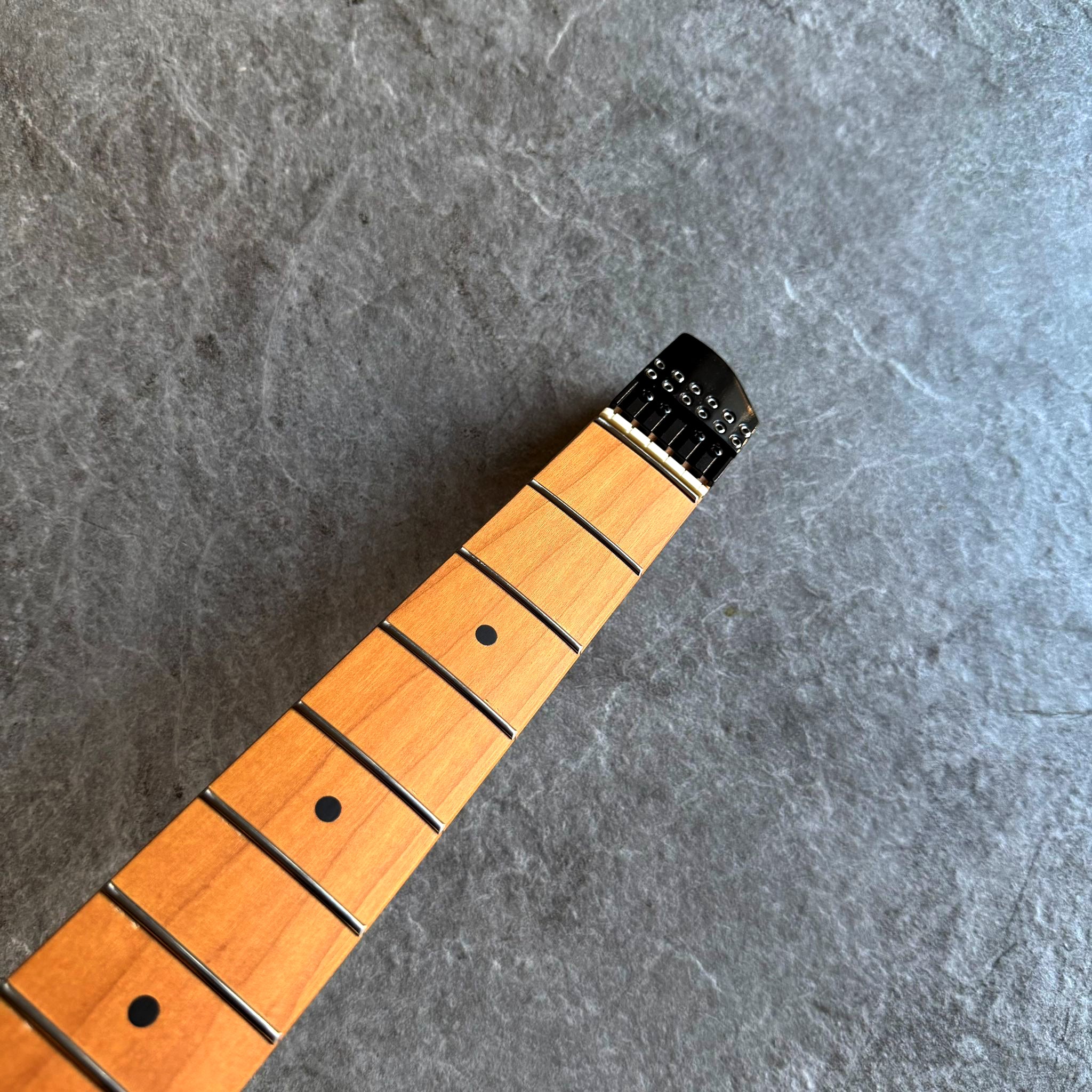 Roasted Guitar Neck with Roasted Maple Fretboard – 24-Fret Headless