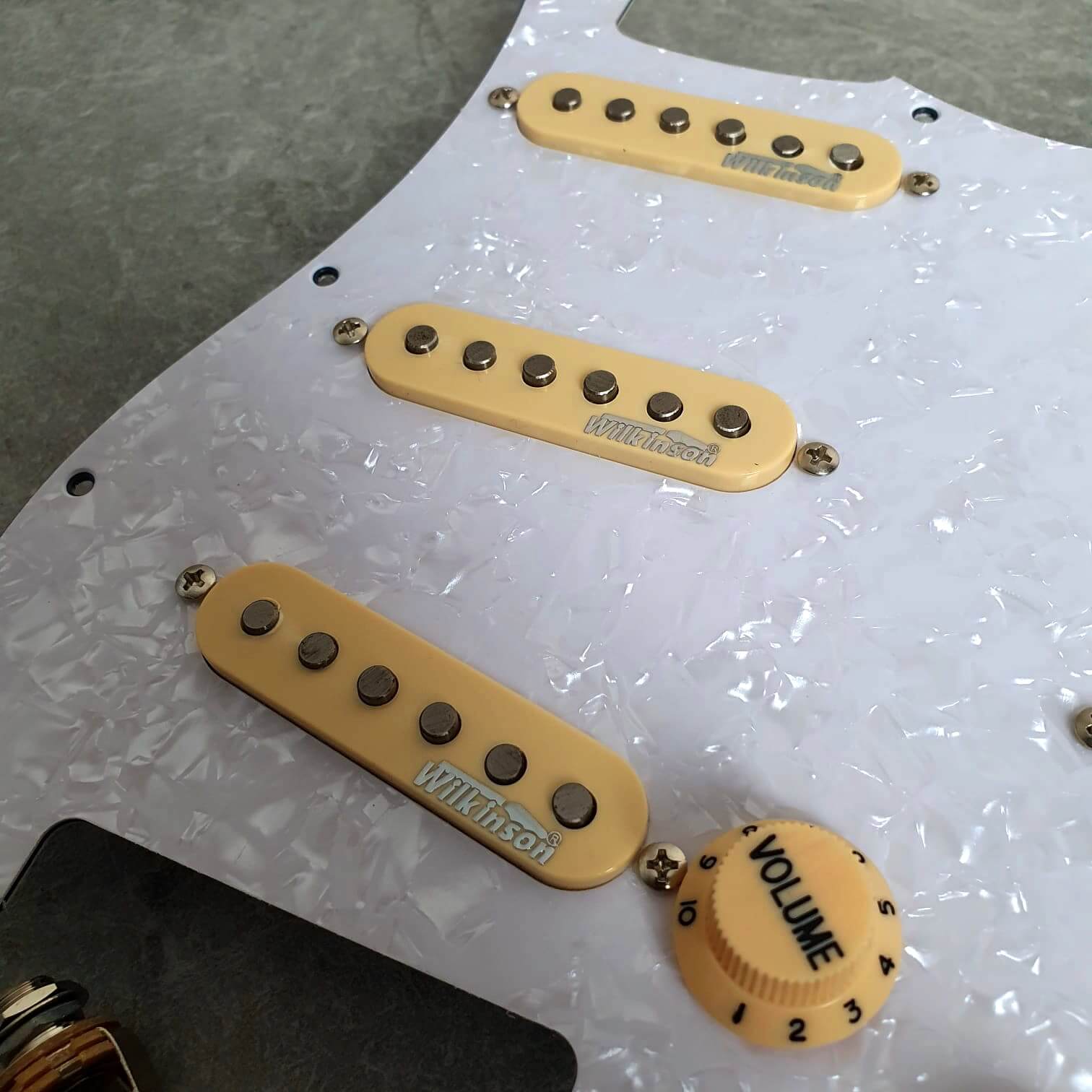 Wilkinson Prewired Stratocaster Loaded Pickguard