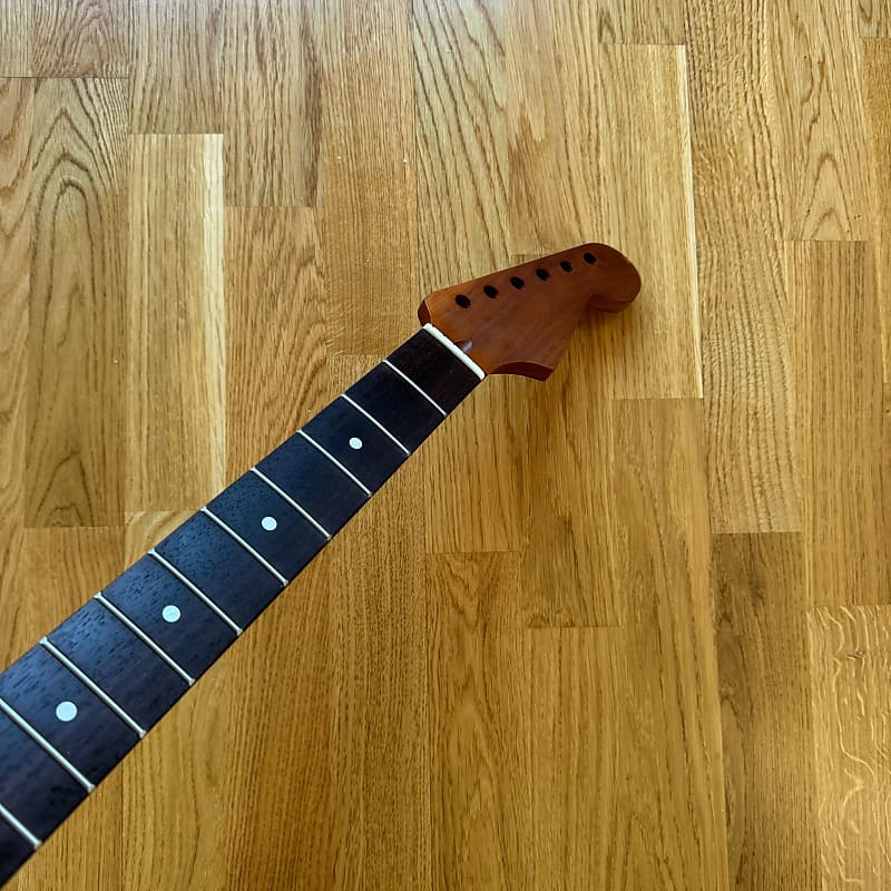 Strat Roasted Vintage Wild Pearl Wood Neck Rosewood Custom Guitar Project