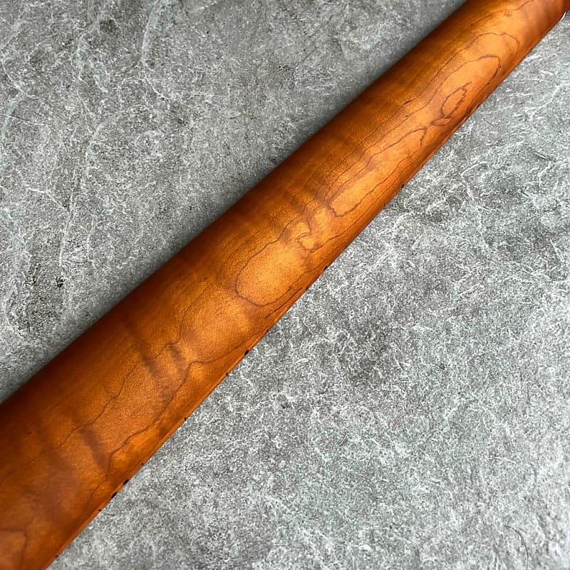 Roasted Flame Maple Neck
