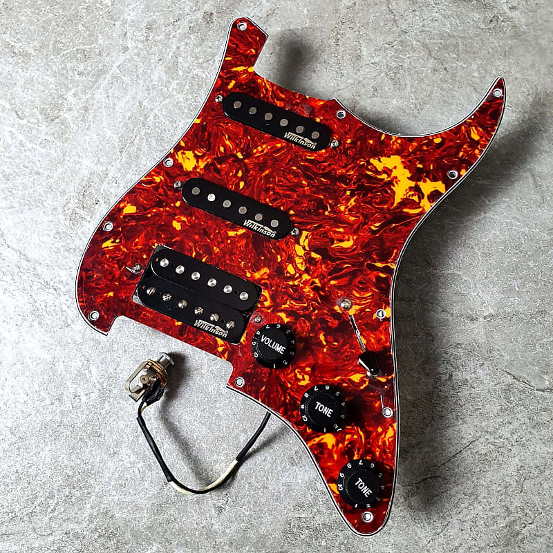 Wilkinson Prewired Stratocaster Loaded Pickguard SSH! Red Pearl