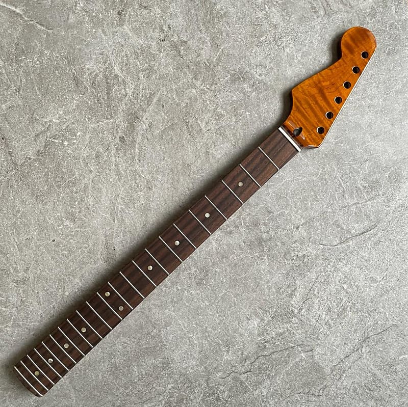 Strat Lion Flame Rosewood Guitar Neck – Left-Handed, 22-Fret, Roasted Finish