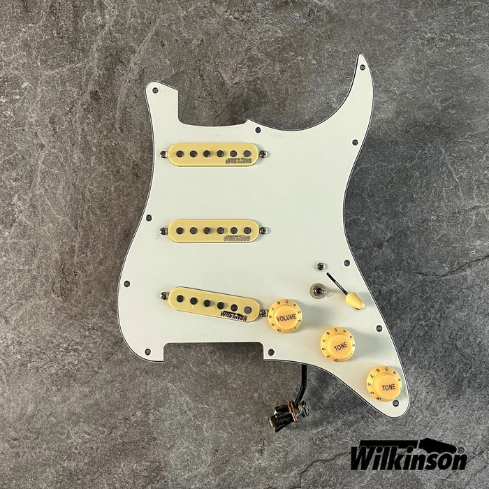 Prewired Pickgurad Black Strat! Gilmour Style