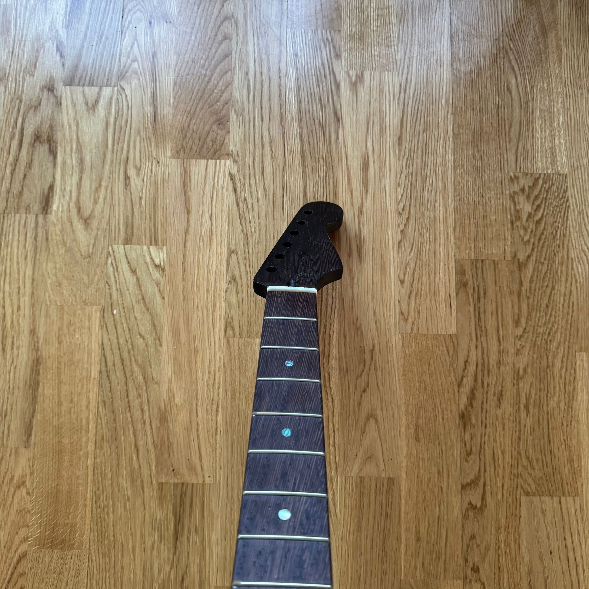 Special Edition Electric Guitar Neck - Strat Chicken Wing Wood! (B-Stock)