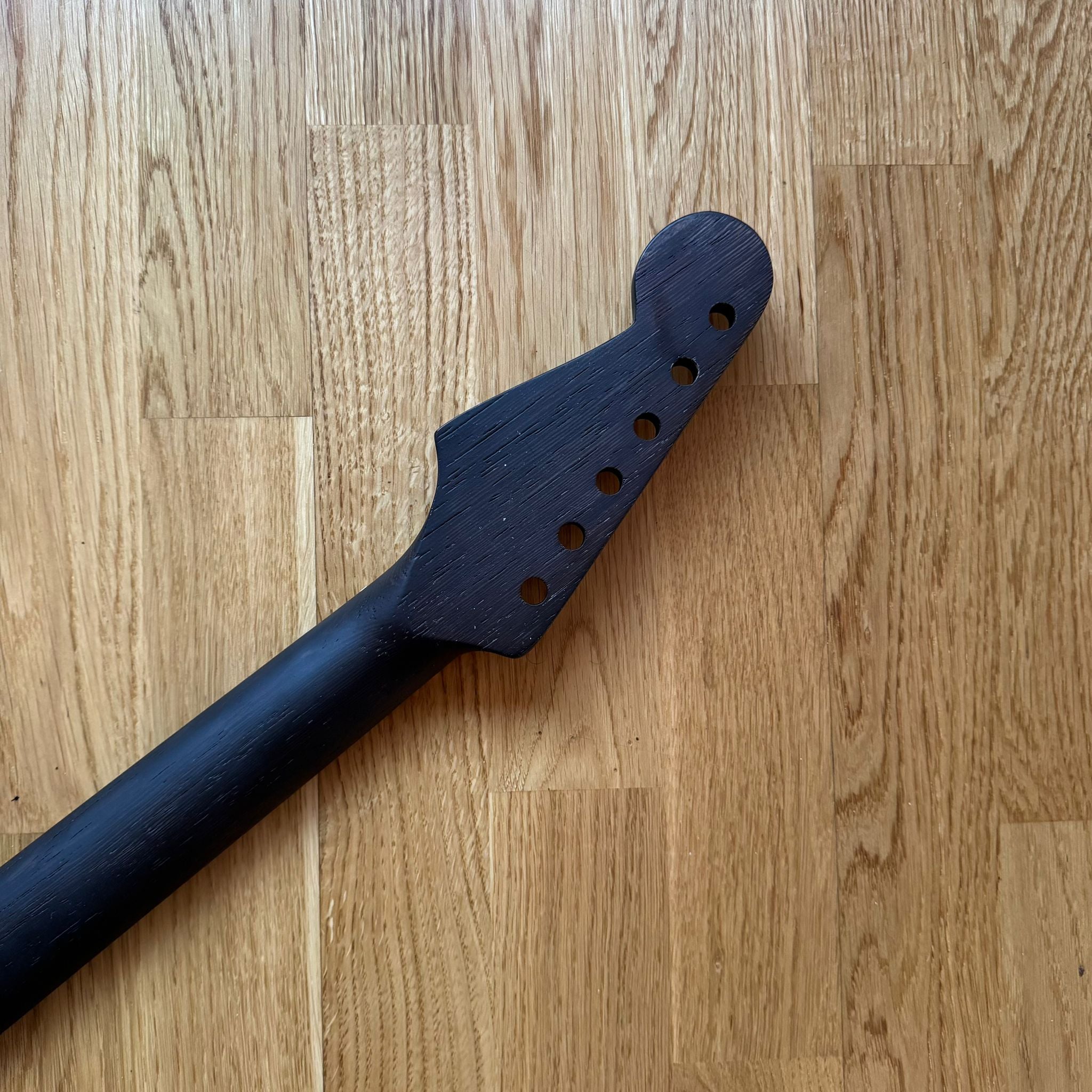 Special Edition Electric Guitar Neck - Strat Chicken Wing Wood! (B-Stock)
