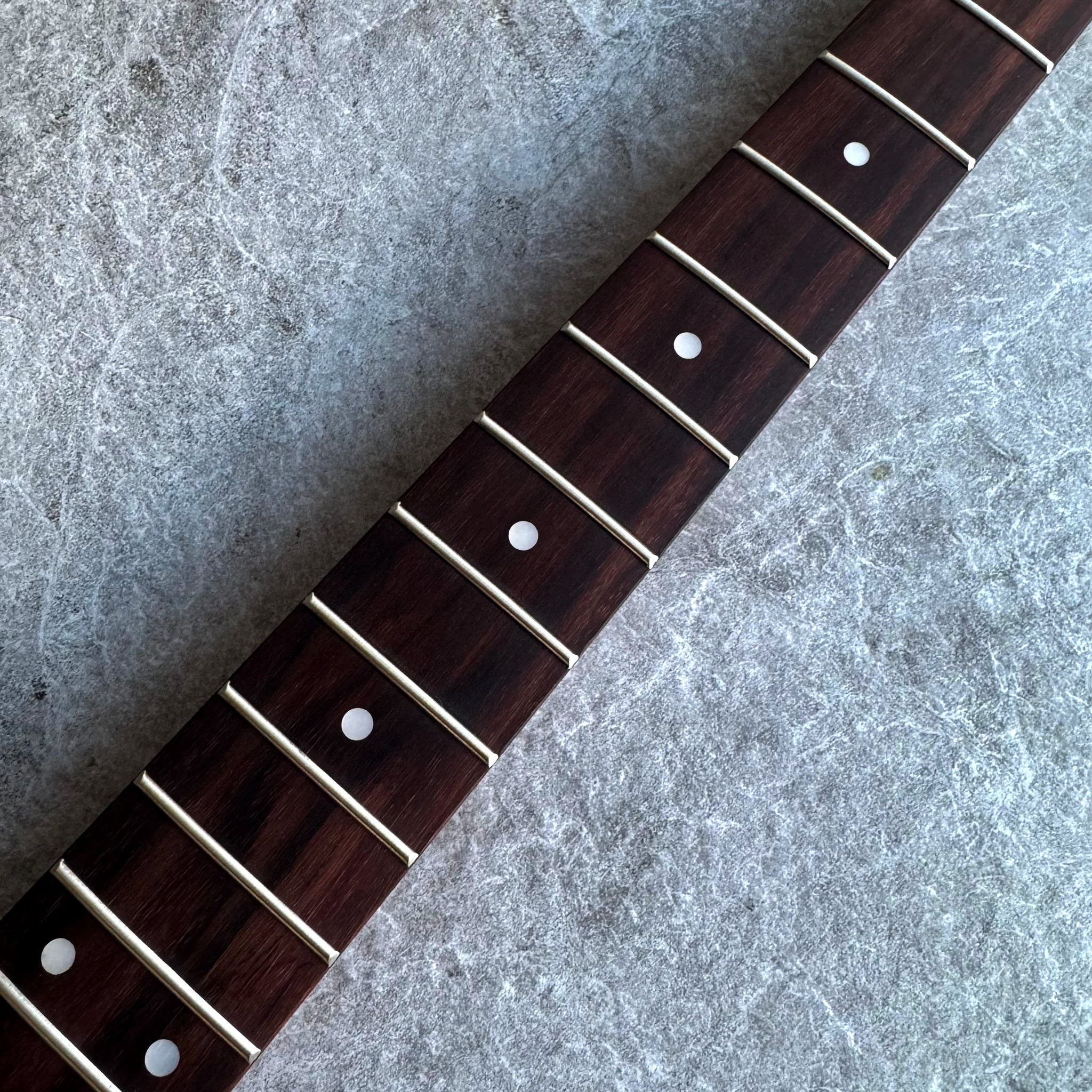 Mahogany Strat Neck with Rosewood 22-Fret Fingerboard & Stain Finish