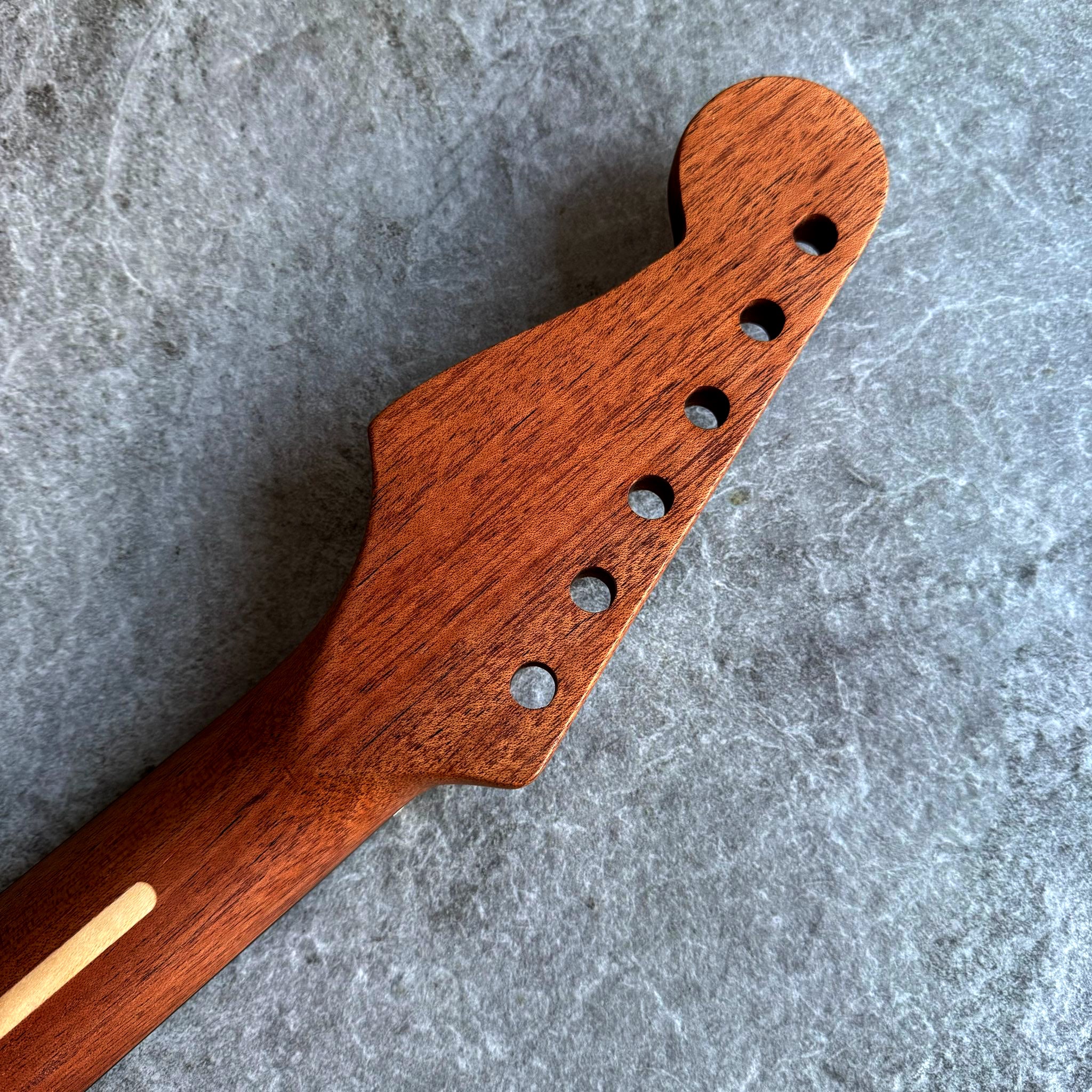 Mahogany Strat Neck with Rosewood 22-Fret Fingerboard & Stain Finish