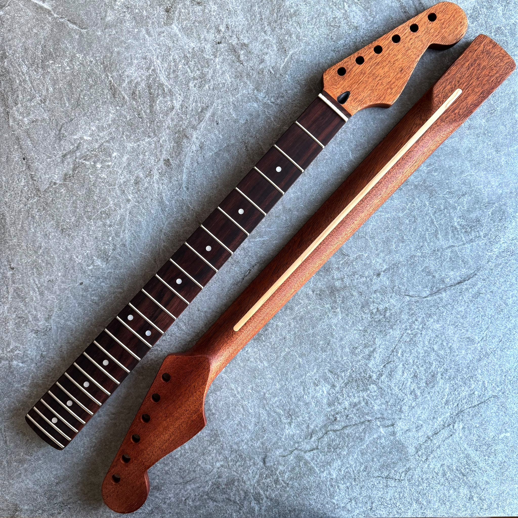 Mahogany Strat Neck with Rosewood 22-Fret Fingerboard & Stain Finish