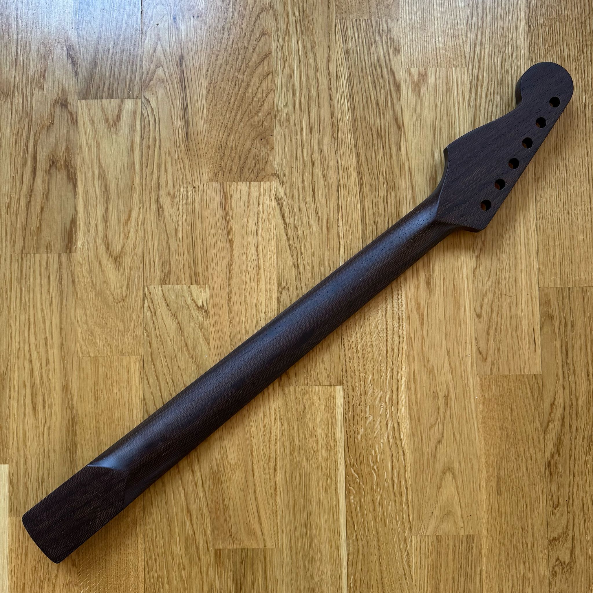 SPECIAL EDITION ELECTRIC GUITAR NECK - STRAT CHICKEN WING WOOD! (B-STOCK)