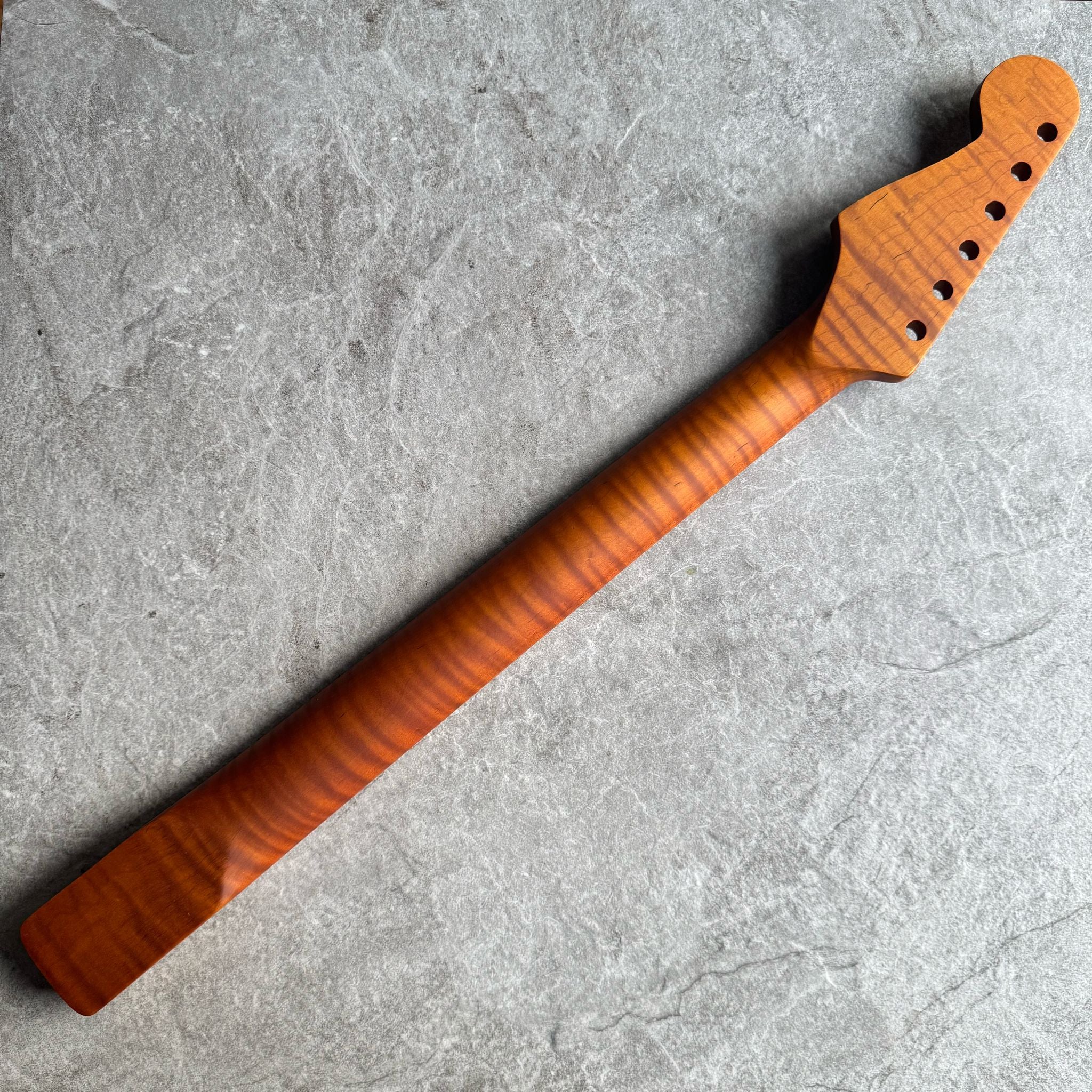 Strat Lion Flame Roasted Maple Fretboard Neck – 21 Fret Stain