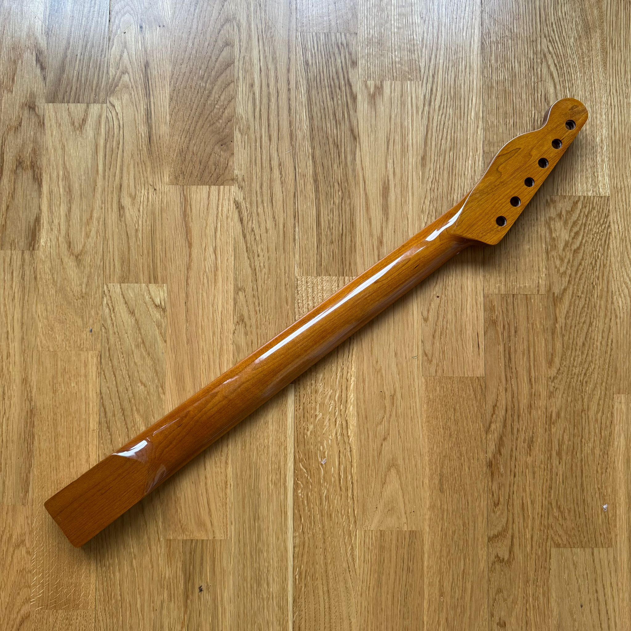 Tele Roasted Wild Pearl Wood Neck B Stock 22 Fret – Custom Guitar Project