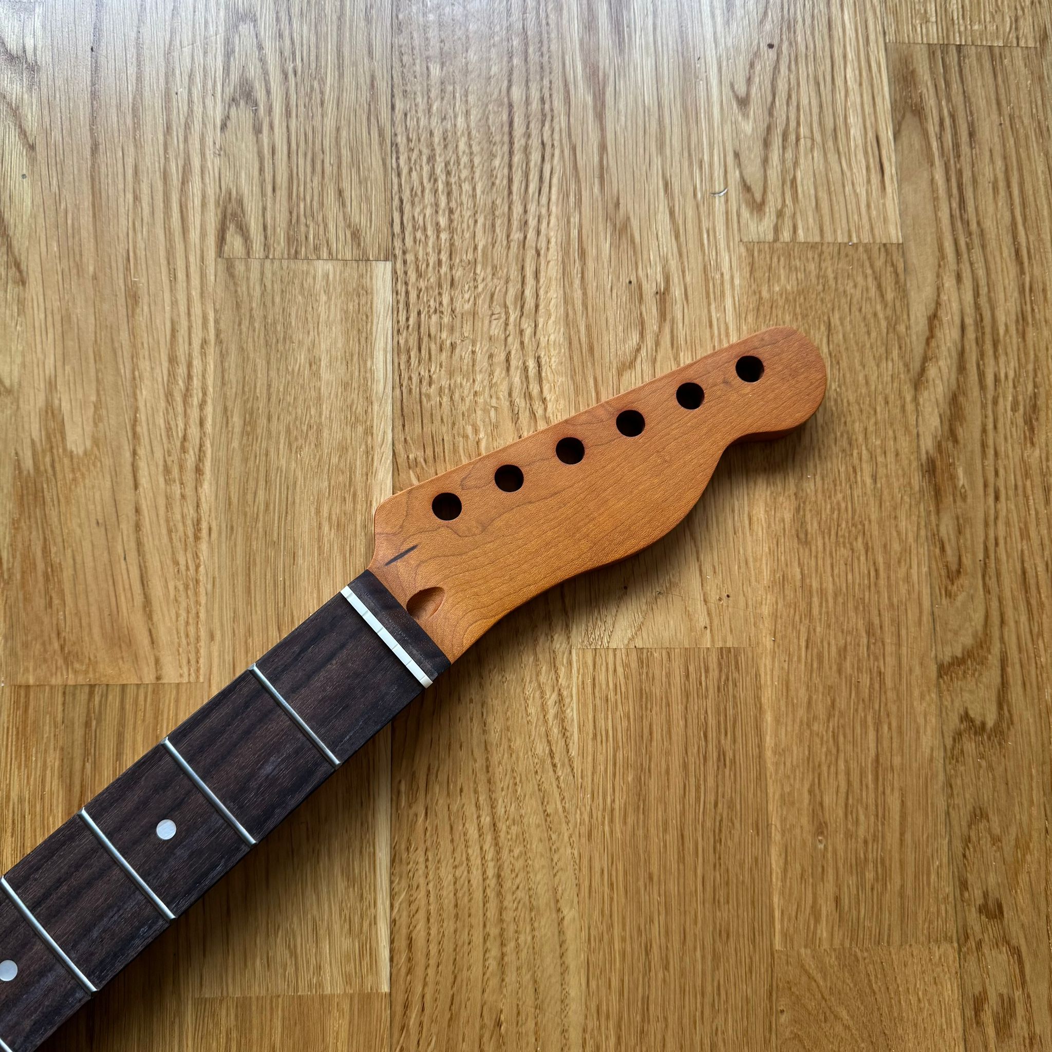 Tele Stain Rosewood Neck B Stock 22 Fret – Custom Guitar Project