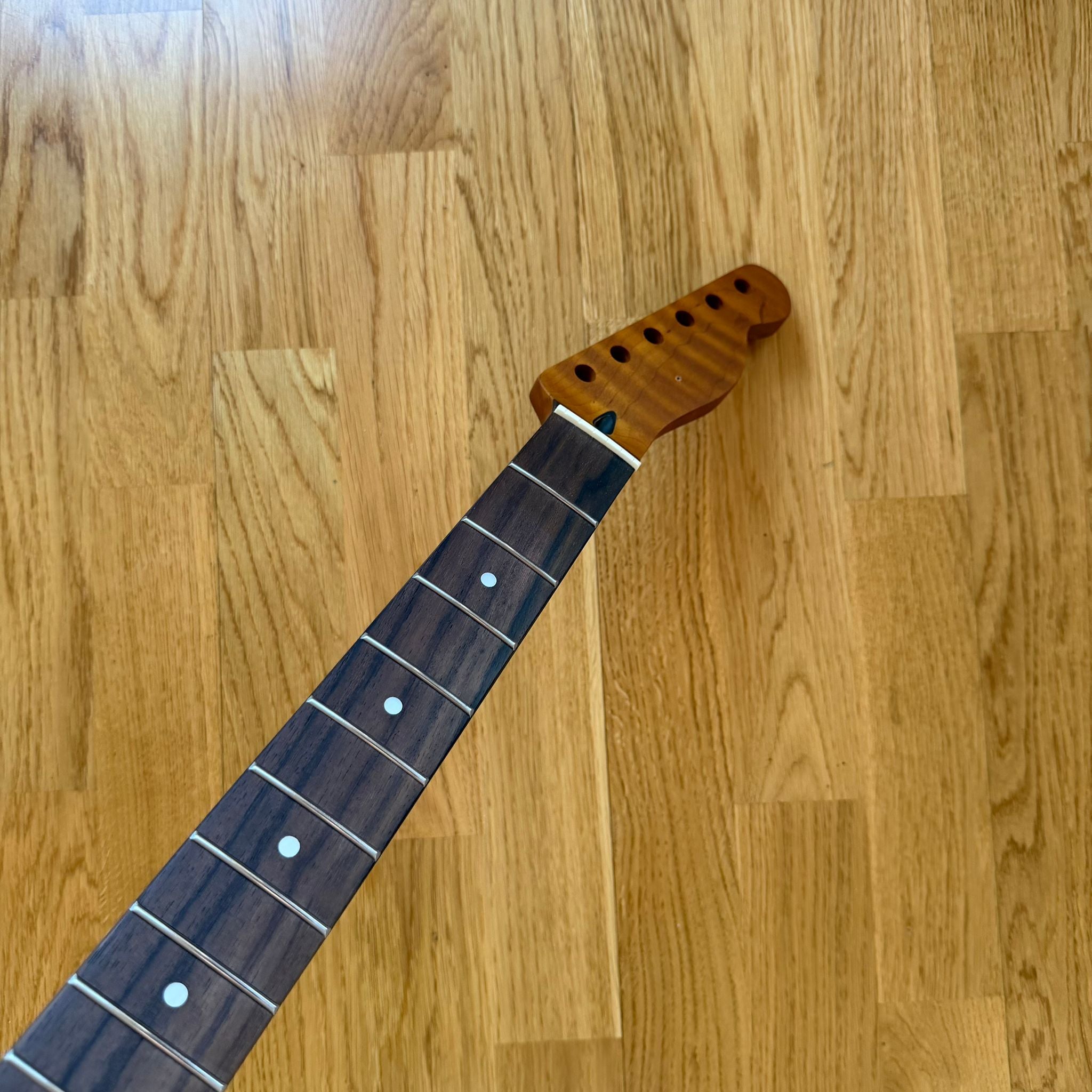 Tele Roasted Lion Flame Rosewood Neck – 22-Fret, Stain Finish (B-Stock)