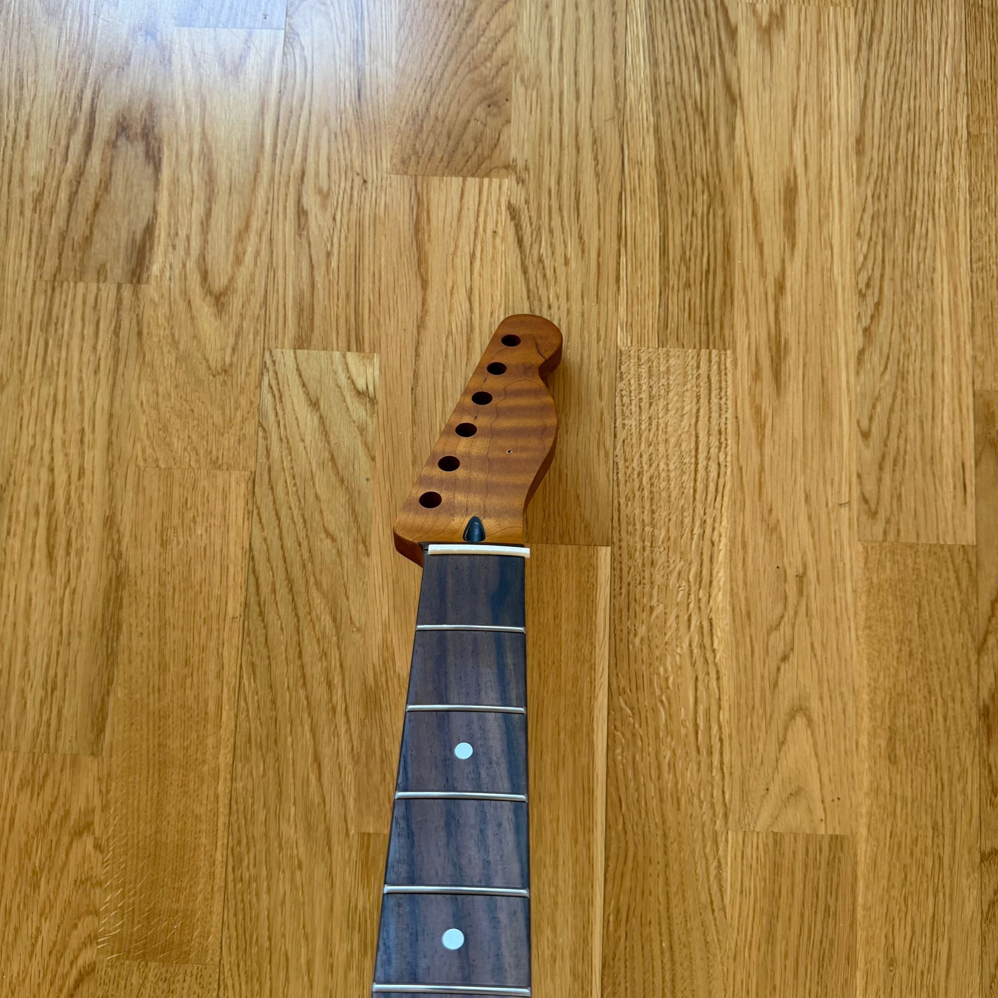 Tele Roasted Lion Flame Rosewood Neck – 22-Fret, Stain Finish (B-Stock)