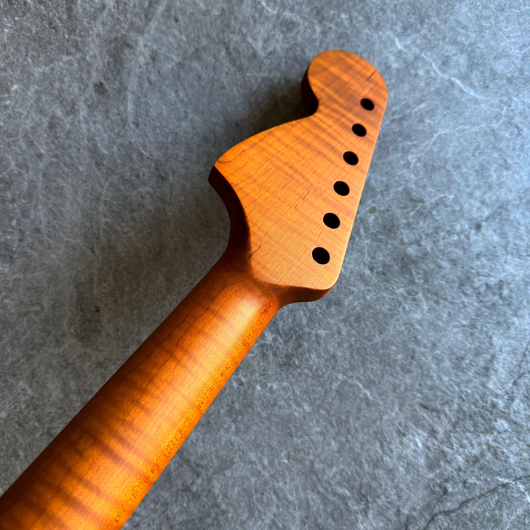 Strat Guitar Roasted Flame Maple Neck 22 Fret – 70s Big Head