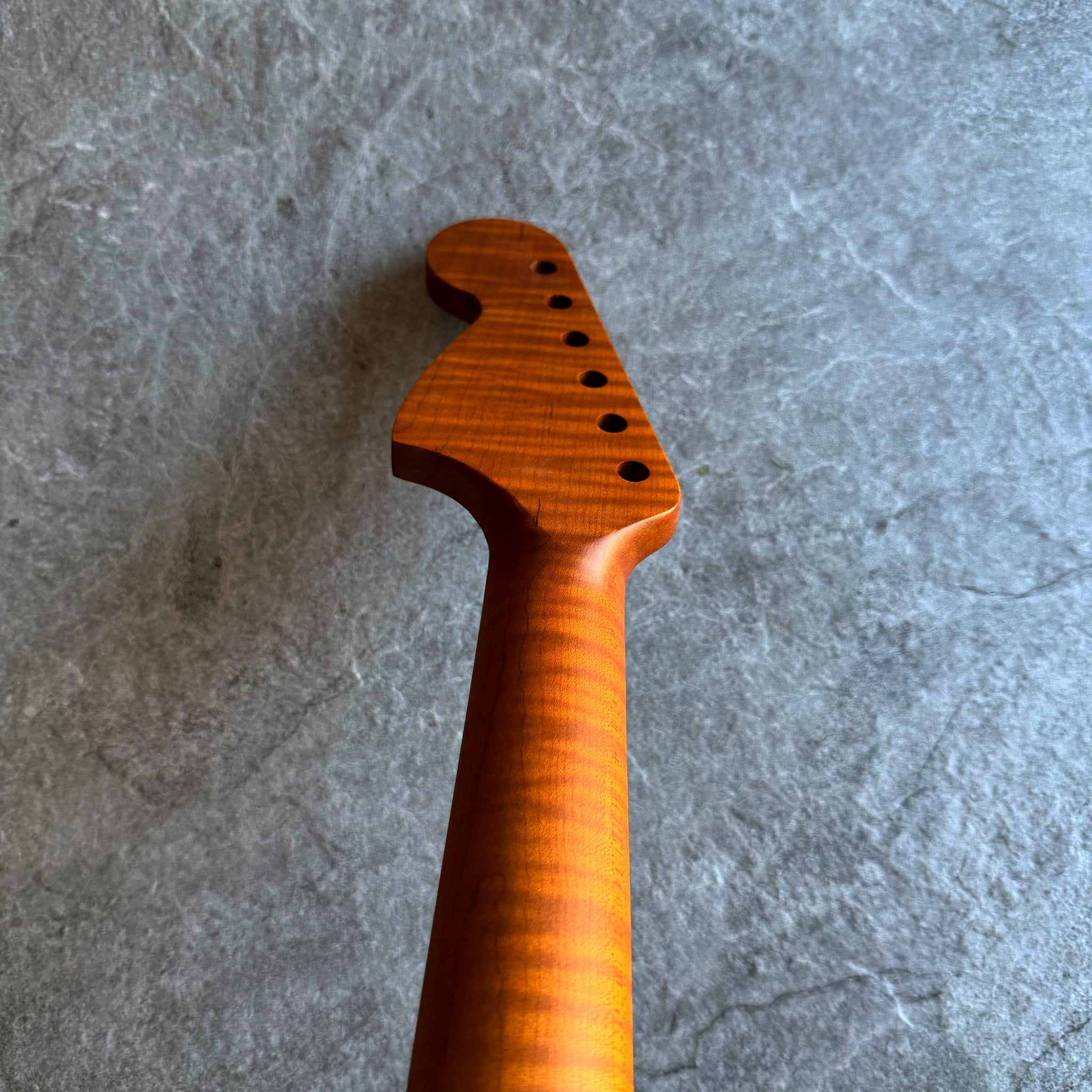 Strat Guitar Roasted Flame Maple Neck 22 Fret – 70s Big Head
