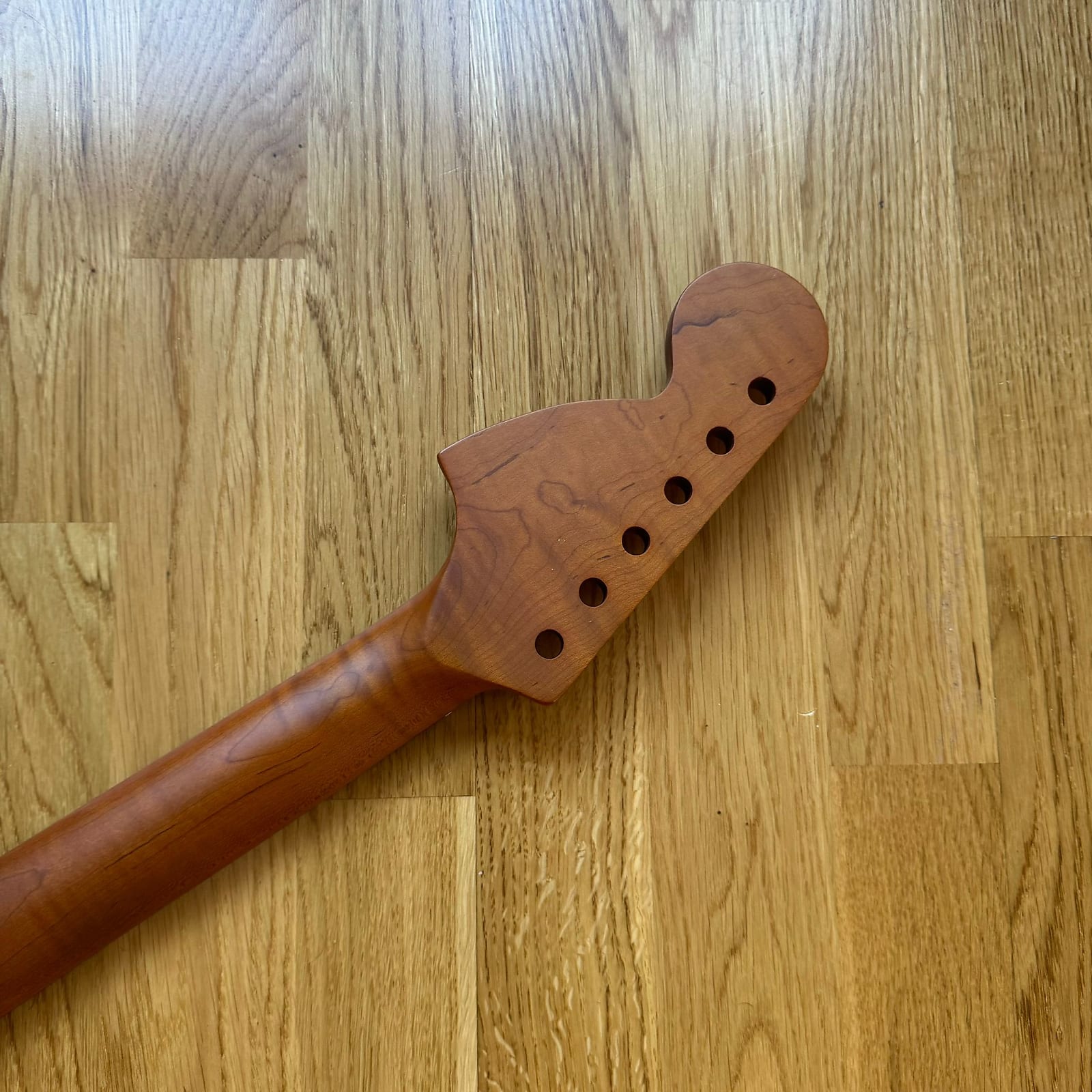 Roasted Flame Rosewood Strat Neck - 22 Frets, 70s Bighead! B-Stock